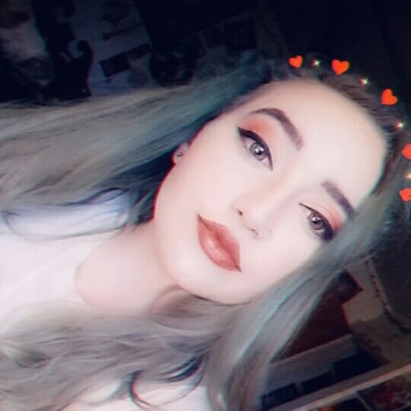 Meet your Posher, Anna - Picture 1 of 1